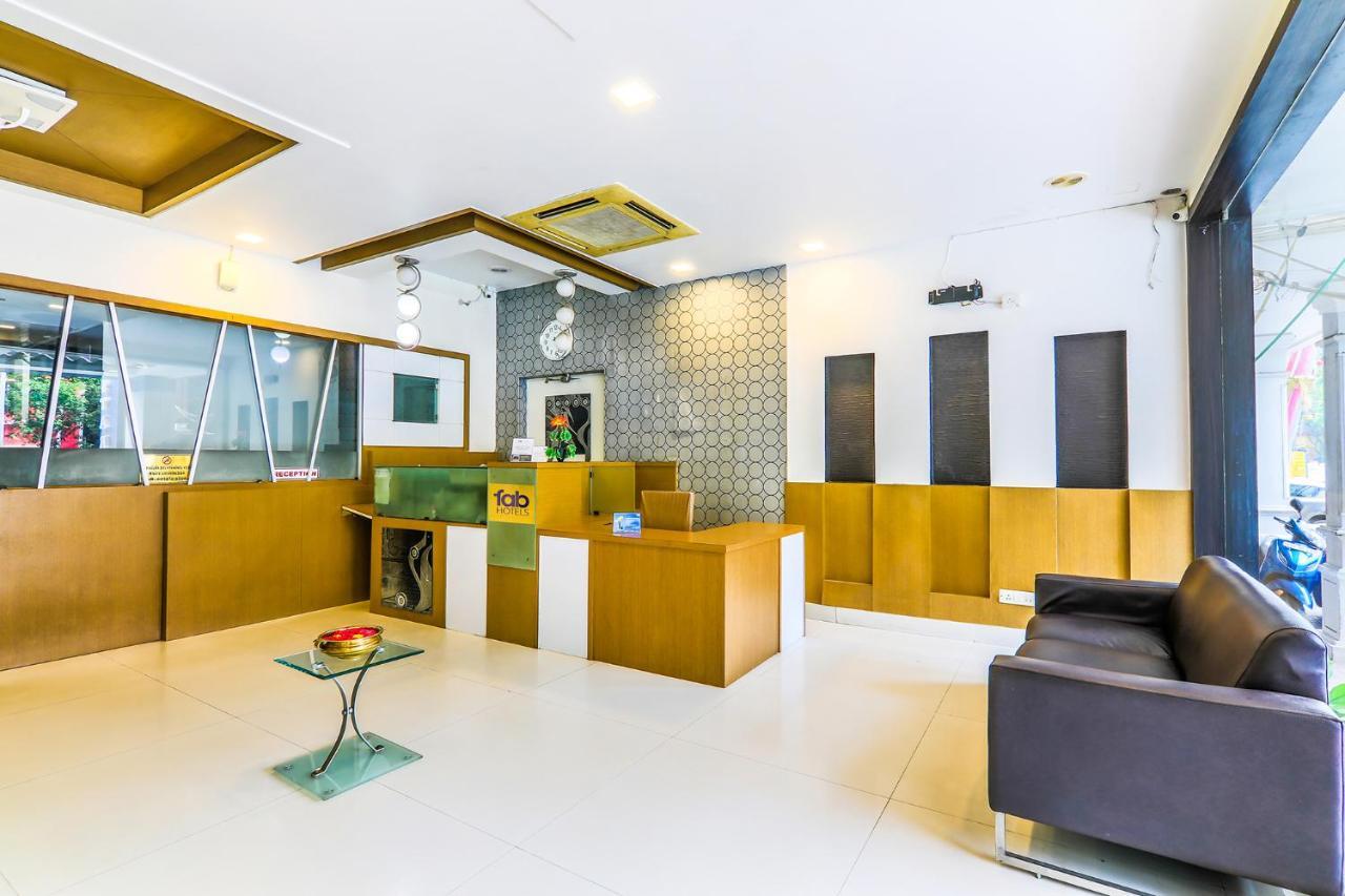 แฟ็บโฮเต็ล รอยัล สตาร์ Hotel เชนไน ภายนอก รูปภาพ
